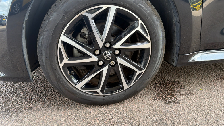 Toyota Yaris 1.5 Hybrid Design 5dr CVT Hybrid Hatchback